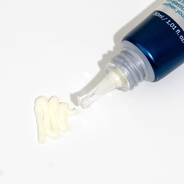 Glutanex Retinol Eye Cream targets dark circles and reduces signs of ageing by smoothing fine lines and wrinkles, leaving the skin around the eyes nourished and youthful - Image 3